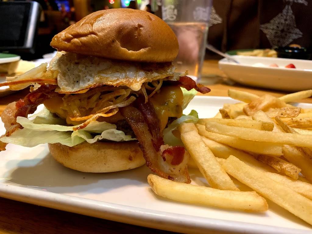 Applebees Grill + Bar | restaurant | 290 W 1300 S, Orem, UT 84058, USA | 8016072344 OR +1 801-607-2344