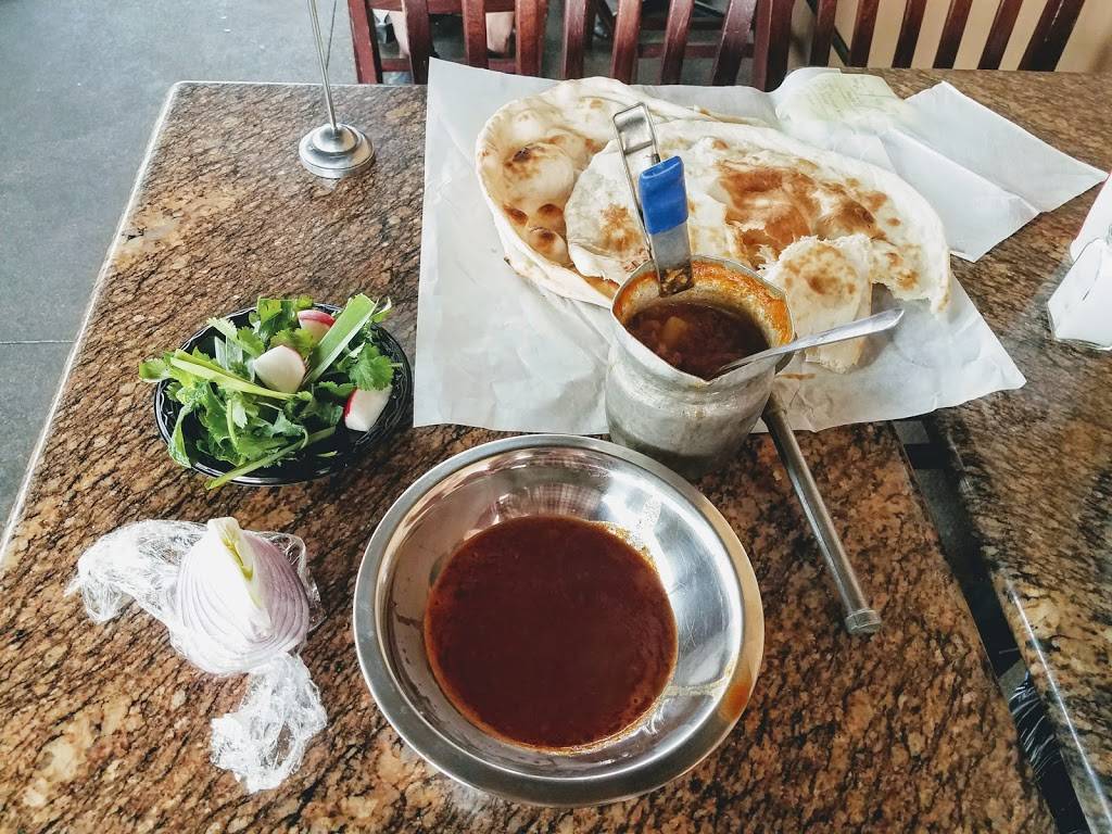 Hen House Grill | restaurant | 4515 Campus Dr, Irvine, CA 92612, USA | 9497862000 OR +1 949-786-2000