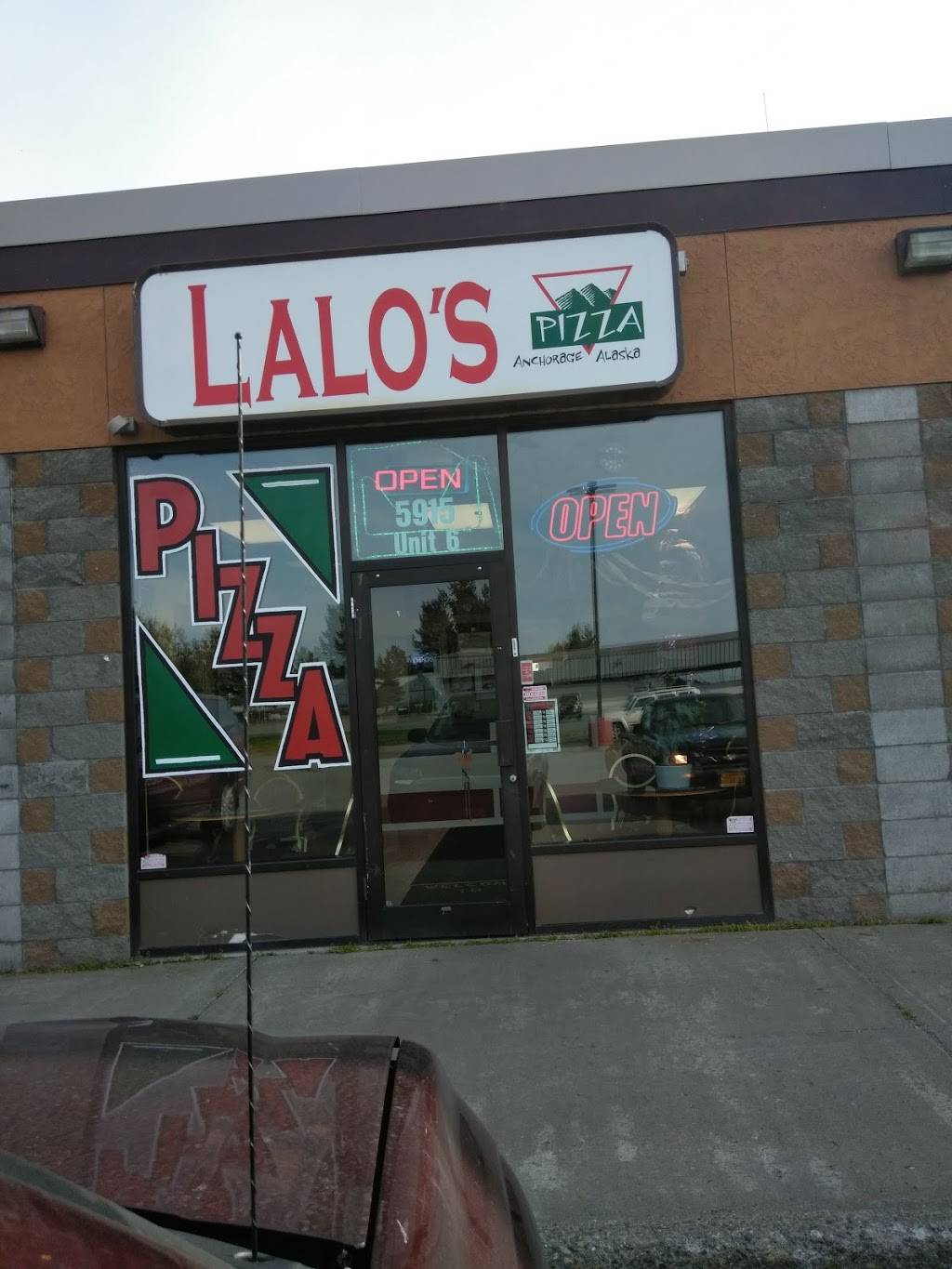 Lalos Pizza Take Out | restaurant | 5915 Lake Otis Pkwy # 6, Anchorage, AK 99507, USA | 9073759723 OR +1 907-375-9723