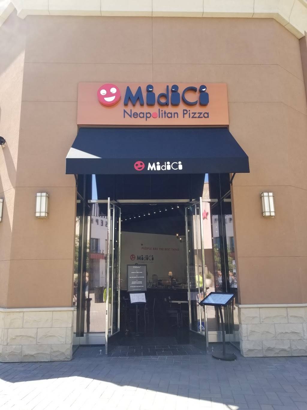 MidiCi The Neapolitan Pizza Company | restaurant | 3401 Dale Rd, Modesto, CA 95356, USA | 2094163004 OR +1 209-416-3004