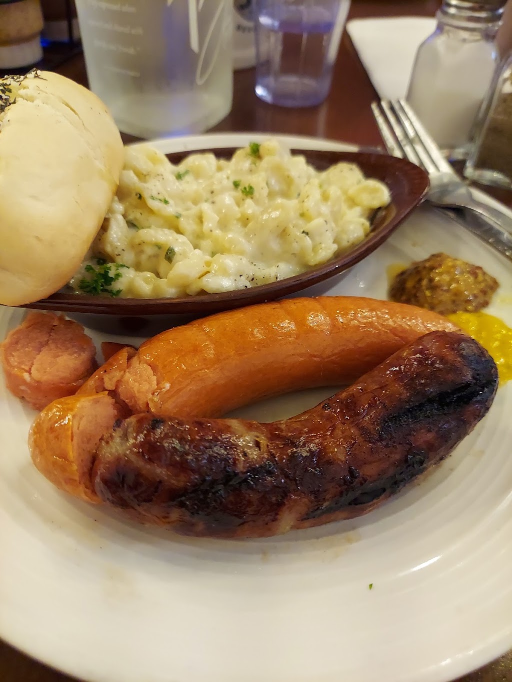 Bier Haus | restaurant | 515 Sherman Ave, Coeur dAlene, ID 83814, USA | 2089664301 OR +1 208-966-4301