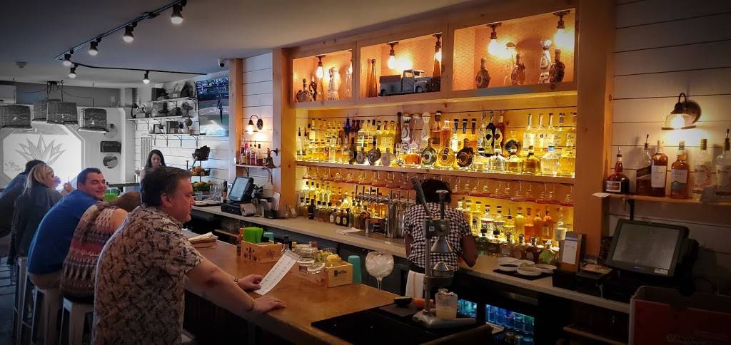 BarRoja | restaurant | 1709 Delaware Ave, Wilmington, DE 19806, USA | 3022560883 OR +1 302-256-0883