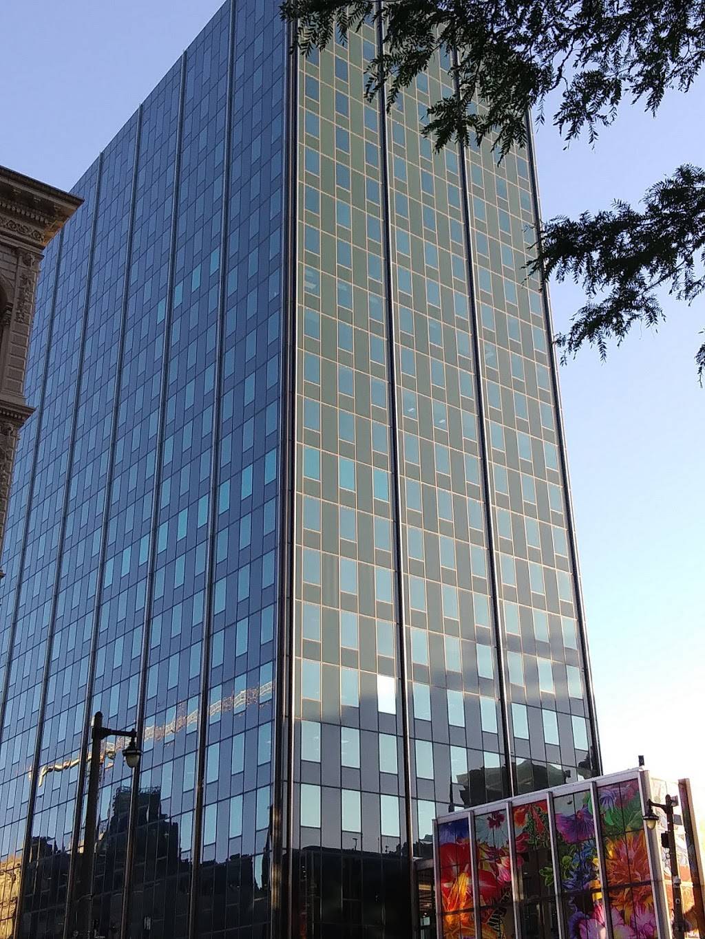 Pita Pit | restaurant | 231 E Wisconsin Ave, Milwaukee, WI 53202, USA | 4149300910 OR +1 414-930-0910