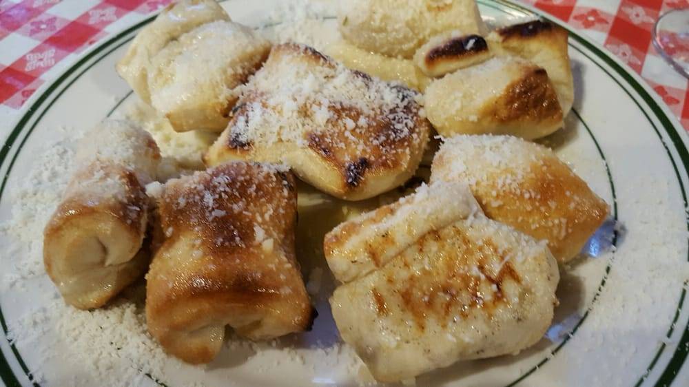 Papaluccis | restaurant | 4611 E 2nd St, Long Beach, CA 90803, USA | 5624344454 OR +1 562-434-4454