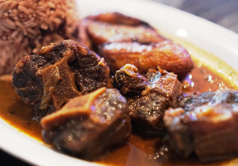 The Junction Bar and Restaurant | night club | 2141 W Colonial Dr, Orlando, FL 32804, USA | 4072031377 OR +1 407-203-1377