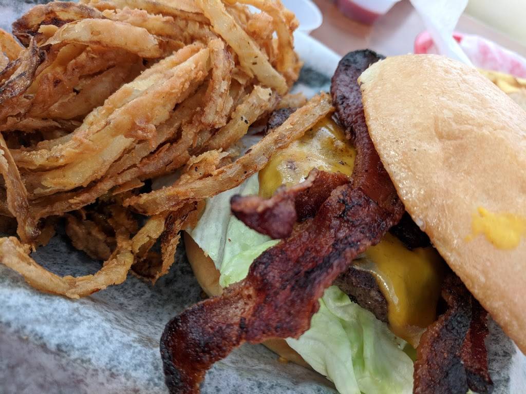 Phils Ice House | restaurant | 5620 Burnet Rd, Austin, TX 78756, USA | 5125241212 OR +1 512-524-1212