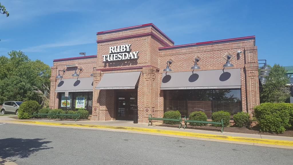 Ruby Tuesday | restaurant | 6601 S Van Dorn St, Alexandria, VA 22315, USA | 7039215006 OR +1 703-921-5006