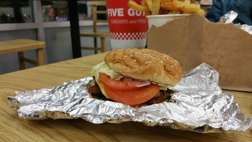Five Guys | meal takeaway | 2640 Reynolds Ranch Pkwy, Lodi, CA 95240, USA | 2093339750 OR +1 209-333-9750