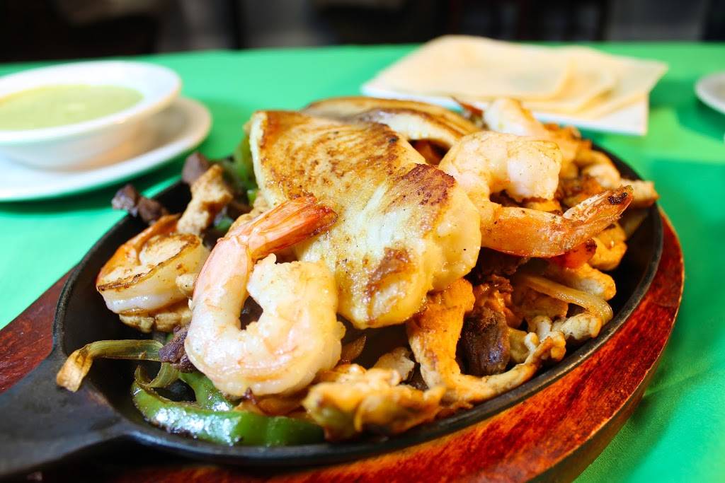 Totonacos Mexican Grill | restaurant | 1529 N Main St, Spanish Fork, UT 84660, USA | 8013764844 OR +1 801-376-4844