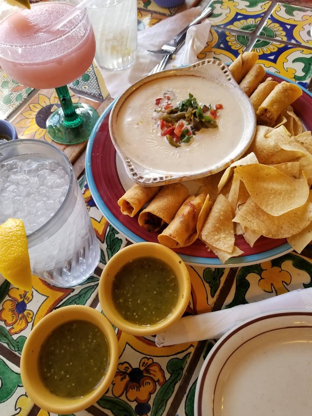 Rancho de Tia Rosa | restaurant | 891 N Higley Rd, Gilbert, AZ 85234, USA | 4803968787 OR +1 480-396-8787