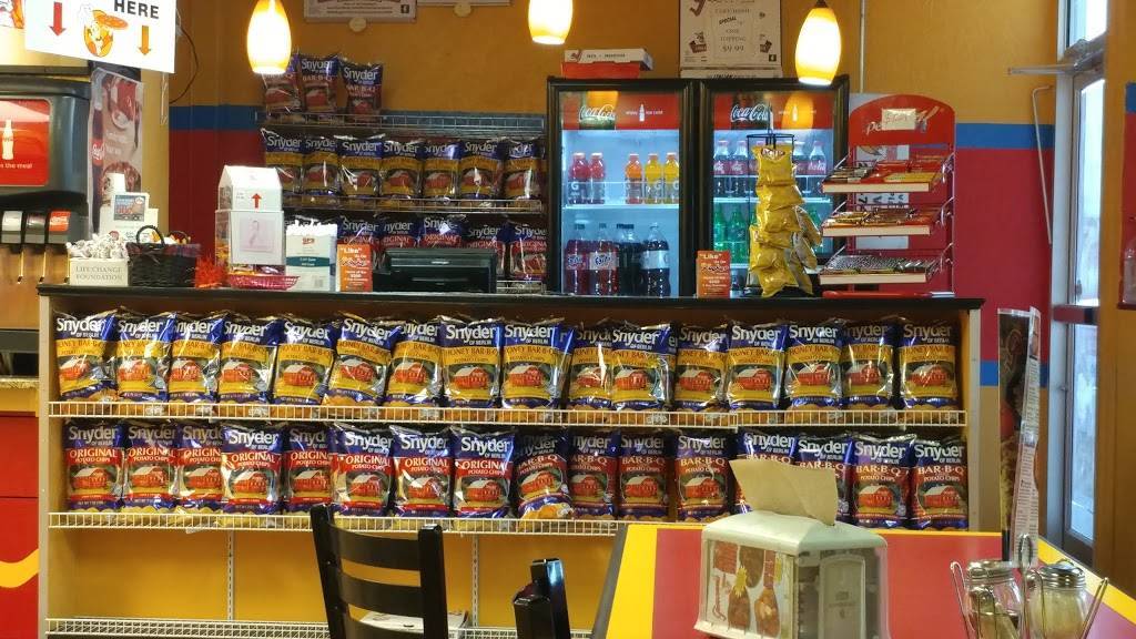 Giovannis Pizza | restaurant | 128 E New Circle Rd, Lexington, KY 40505, USA | 8592257499 OR +1 859-225-7499