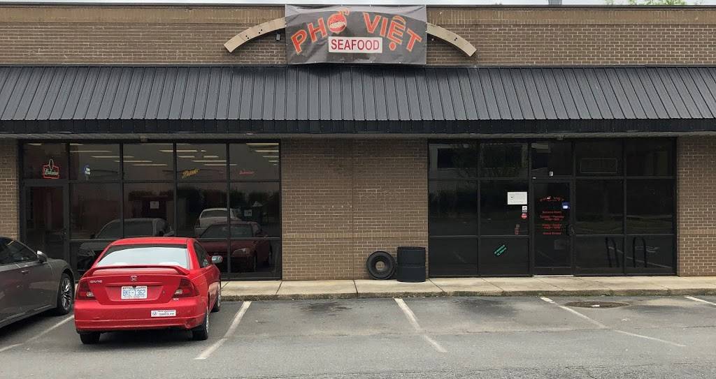 Pho Viet and Seafood | restaurant | 7146 E Independence Blvd Ste F, Charlotte, NC 28227, USA | 9802070411 OR +1 980-207-0411