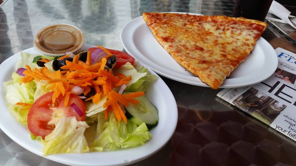 Downtown Pizza | restaurant | 608 Lake Ave, Lake Worth, FL 33460, USA | 5615866448 OR +1 561-586-6448