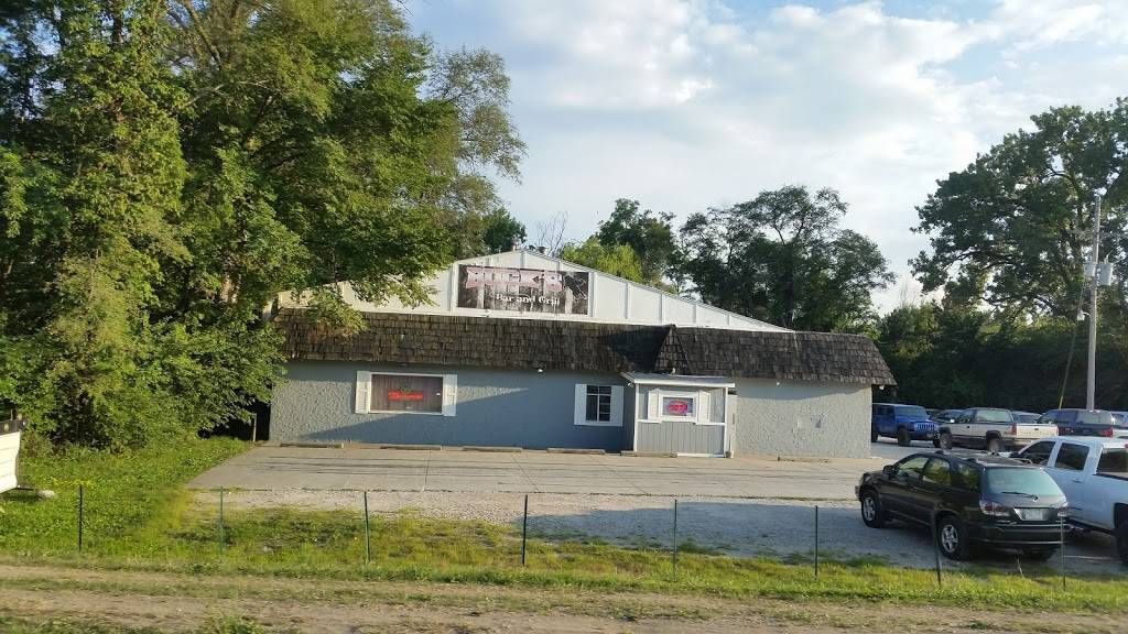 Bucks Bar and Grill | restaurant | 27849 W Center Rd, Waterloo, NE 68069, USA | 4023594322 OR +1 402-359-4322