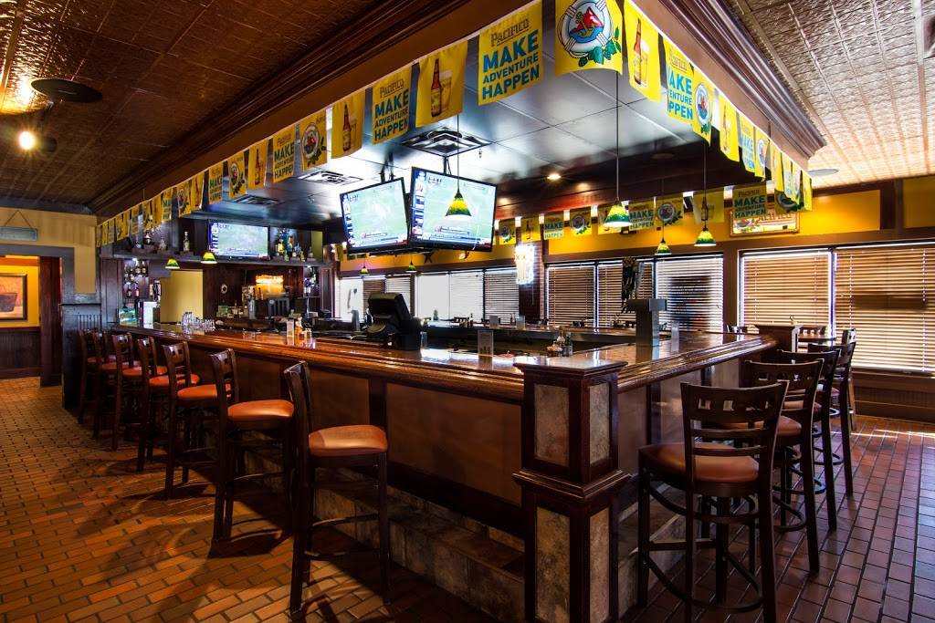 Lunada Mexican Grill & Cantina | restaurant | 3861 Park Mill Run Dr, Hilliard, OH 43026, USA | 6147777996 OR +1 614-777-7996