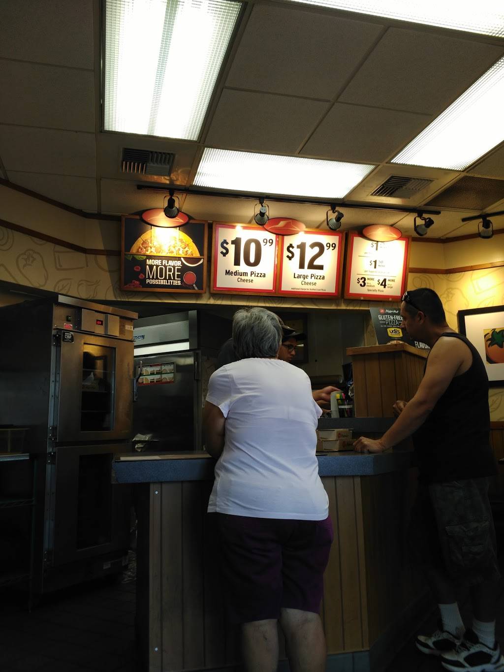 Pizza Hut | restaurant | 2390 N Tustin Ave Suite A, Santa Ana, CA 92705, USA | 7148349090 OR +1 714-834-9090