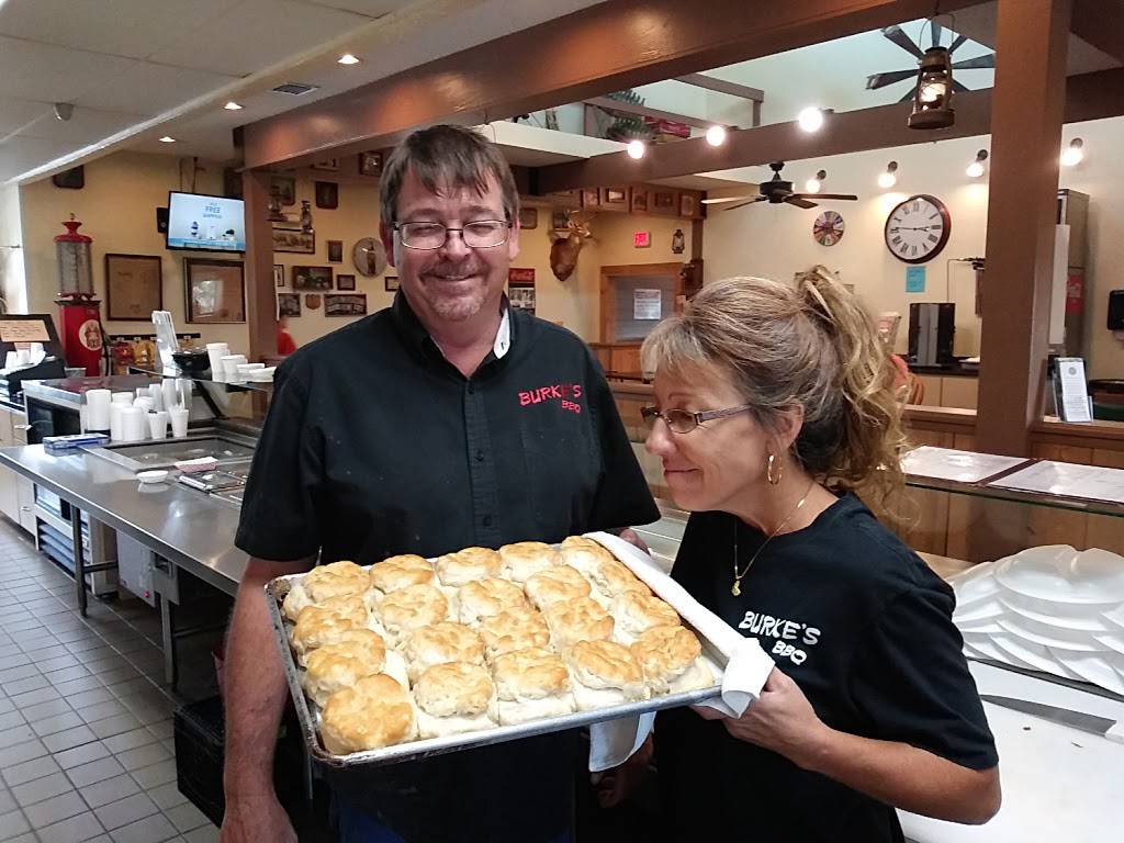 Burkes BBQ | restaurant | 311 Co Rd 466A, Fruitland Park, FL 34731, USA | 3527874227 OR +1 352-787-4227