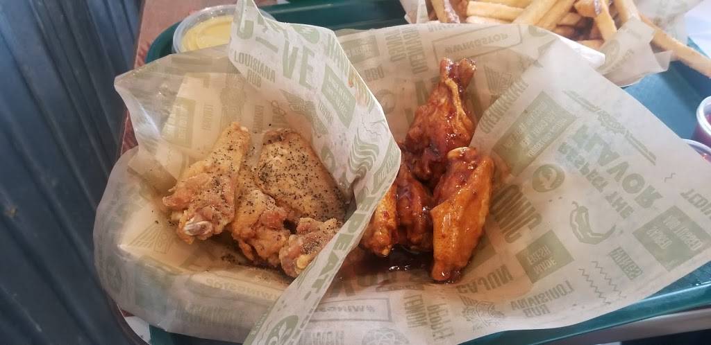 Wingstop | restaurant | 25110 Evergreen Rd, Southfield, MI 48075, USA | 2483509464 OR +1 248-350-9464
