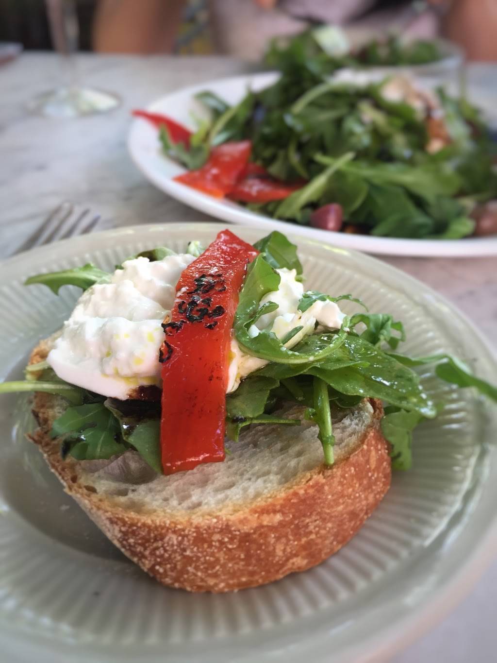 The Black Whale | restaurant | 279 City Island Ave, Bronx, NY 10464, USA | 7188853657 OR +1 718-885-3657