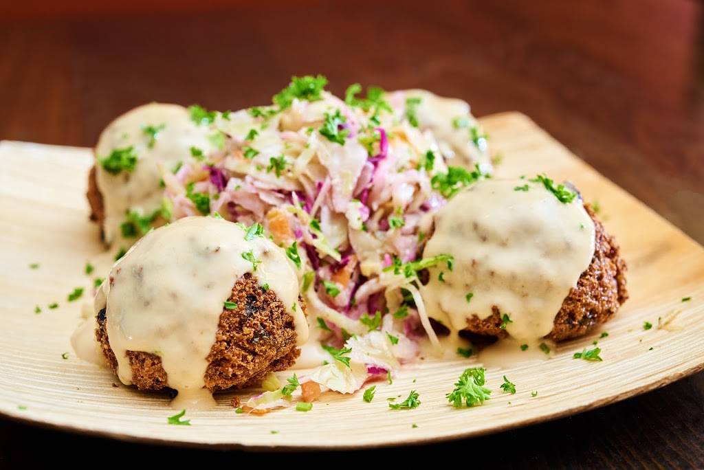 Hearty Eats | restaurant | 24 Bridge St, Shelburne Falls, MA 01370, USA | 4136256460 OR +1 413-625-6460