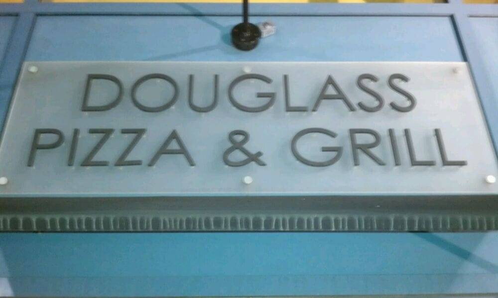 Douglas Pizza & Grill | restaurant | 298 George St, New Brunswick, NJ 08901, USA | 7325140097 OR +1 732-514-0097