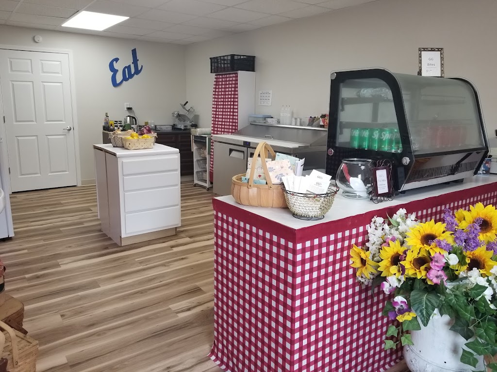 GGs Picnic Basket | restaurant | 104 S Brewer St, Paris, TN 38242, USA | 7315145764 OR +1 731-514-5764