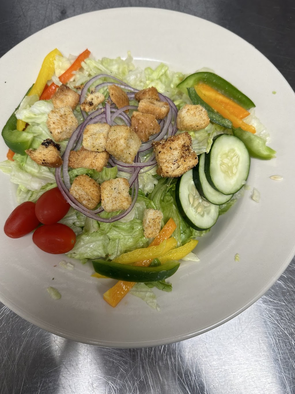 West End Grill | restaurant | 8399 Sharon-Mercer Rd #2c, Mercer, PA 16137, USA | 7242697108 OR +1 724-269-7108