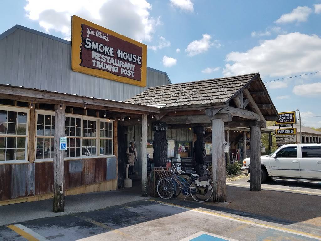 Jim Olivers Smoke House | restaurant | 850 W Main St, Monteagle, TN 37356, USA | 8004892091 OR +1 800-489-2091
