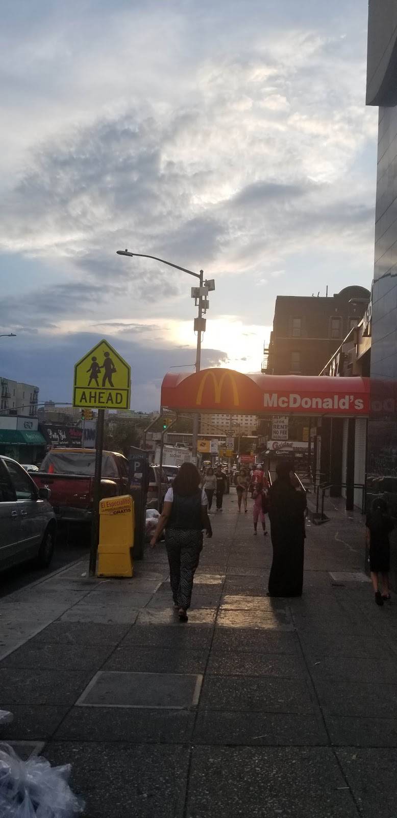 Wing Ling | restaurant | 159 E 170th St, Bronx, NY 10452, USA | 7185380278 OR +1 718-538-0278