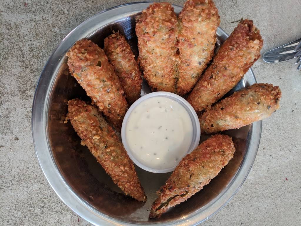 PaveMint Taphouse and Grill | restaurant | 9 S Commerce Ave, Front Royal, VA 22630, USA | 5402524707 OR +1 540-252-4707