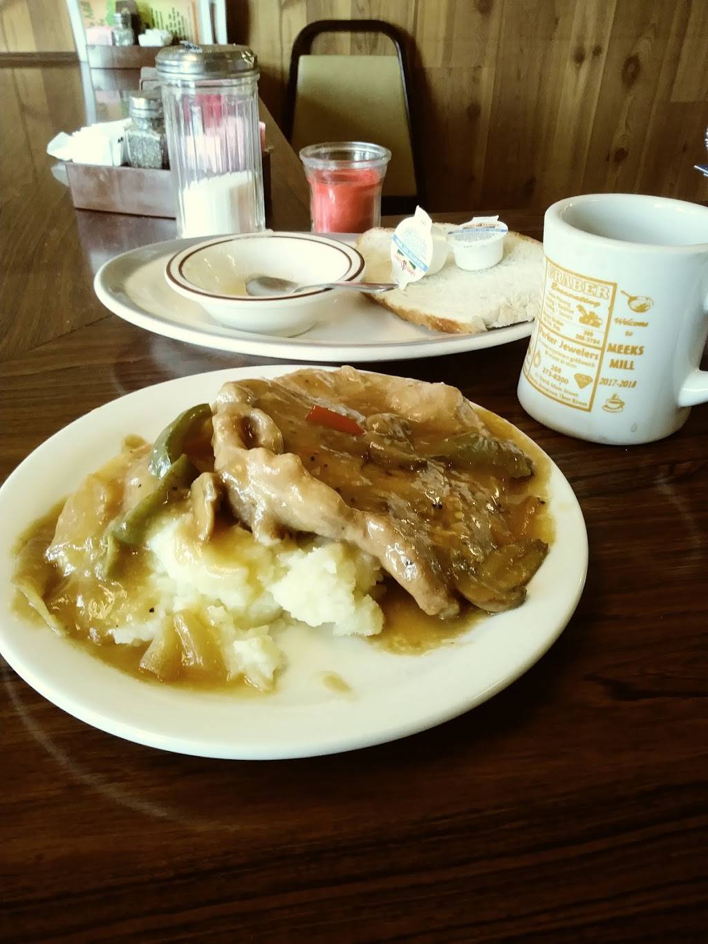 Meeks Mill Restaurant | restaurant | 138 E Water St, Constantine, MI 49042, USA | 2694358325 OR +1 269-435-8325