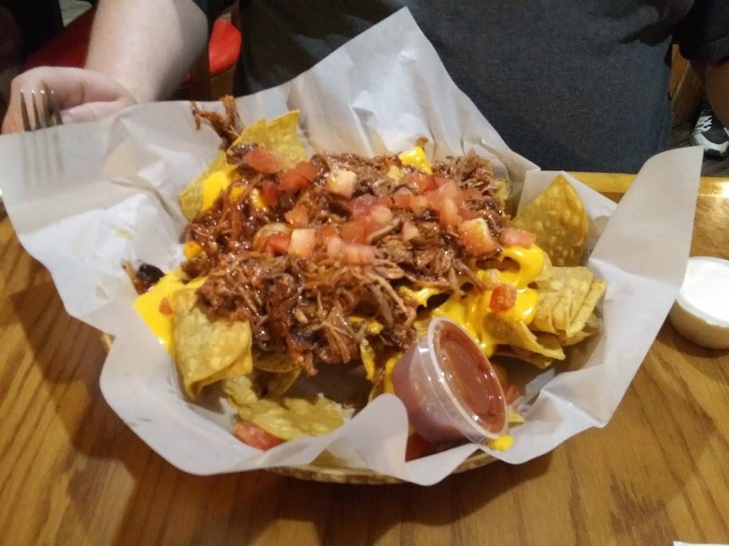 Hogbodys Bar and Grill | restaurant | 10440 Bayshore Rd, North Fort Myers, FL 33917, USA | 2395438800 OR +1 239-543-8800