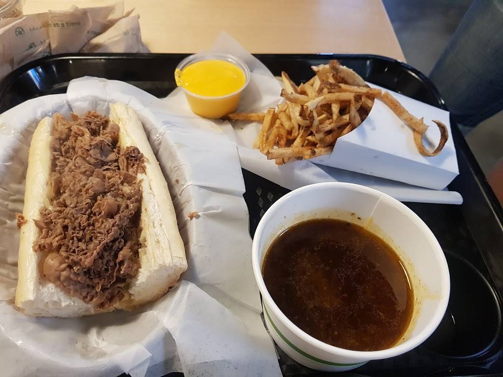 Gianna’s Italian Beef | restaurant | 375 3rd St SE, Cedar Rapids, IA 52401, USA | 3192002994 OR +1 319-200-2994