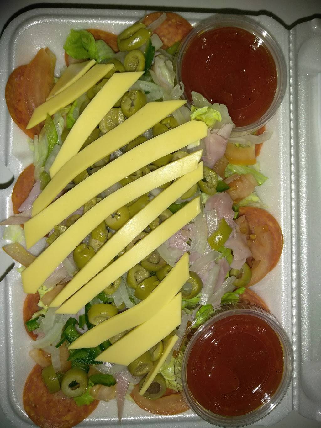 Backdoor Deli | restaurant | 121 W Cedar Ave, Gladwin, MI 48624, USA | 9894266630 OR +1 989-426-6630