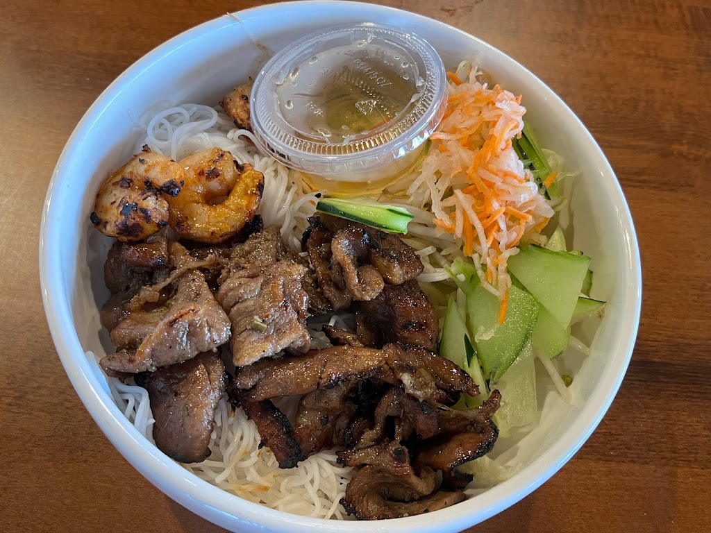 Golden Gate Pho | restaurant | 2525 Main St, Oakley, CA 94561, USA | 9253928686 OR +1 925-392-8686