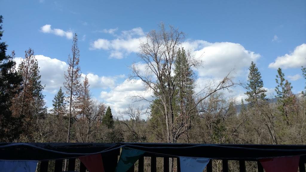 Pizza Factory | restaurant | 33173 Rd 222, North Fork, CA 93643, USA | 5598777777 OR +1 559-877-7777