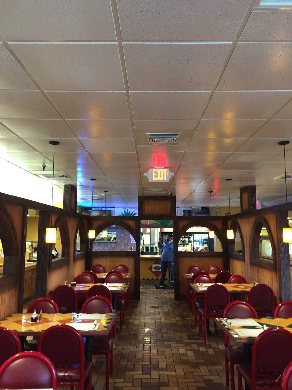 Las Cazuelas Mexican & Seafood Restaurant | restaurant | 5150 W McDowell Rd, Phoenix, AZ 85035, USA | 6022784885 OR +1 602-278-4885