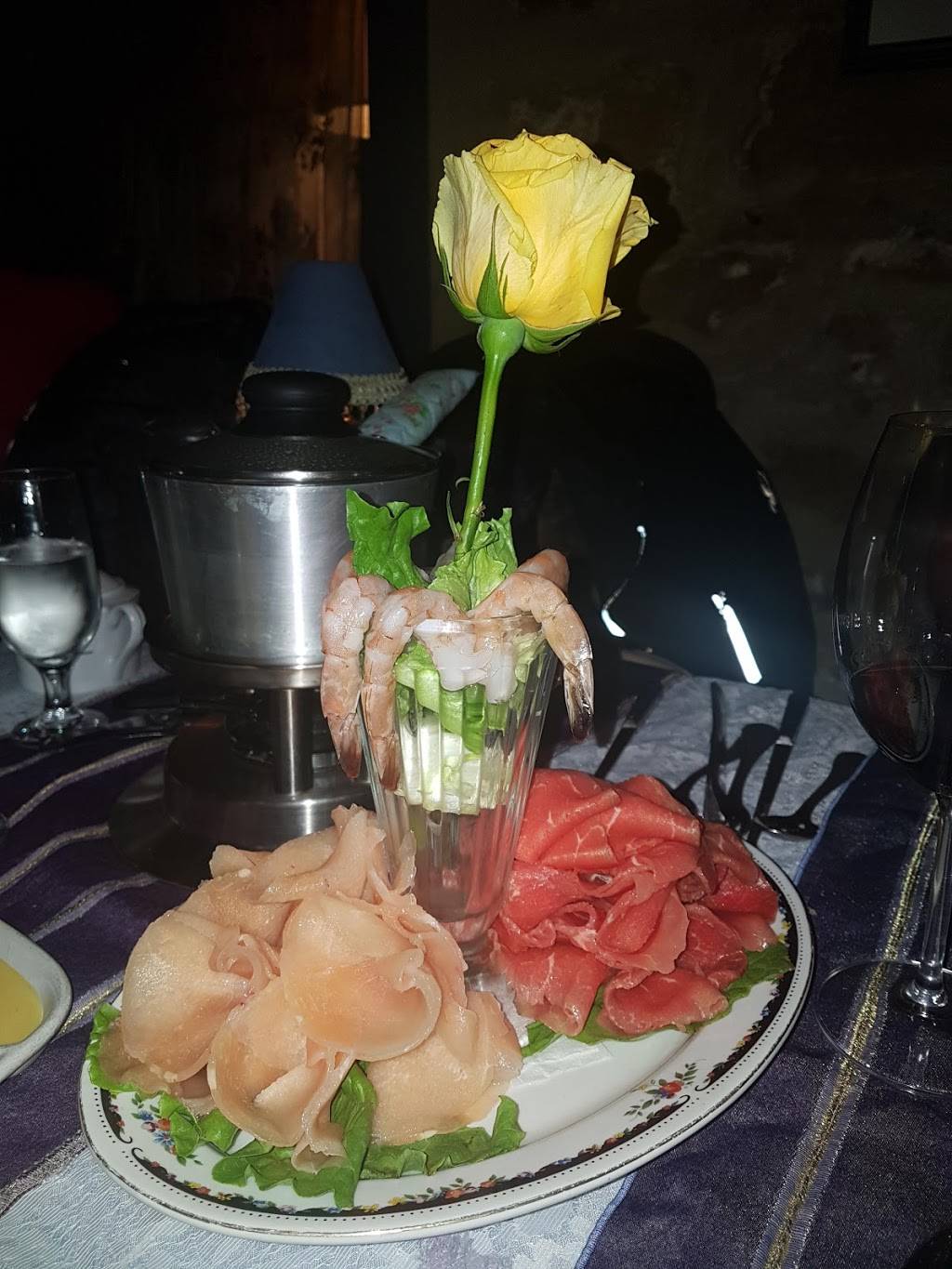 Restaurant Les Petits Fils dAlice | restaurant | 1506 Chemin dOka, Deux-Montagnes, QC J7R 1M8, Canada | 4504910653 OR +1 450-491-0653