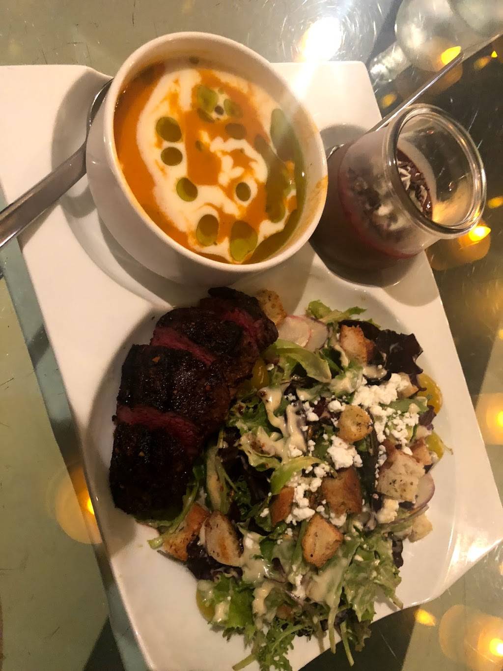 Filini Bar and Restaurant | restaurant | 221 N Columbus Dr, Chicago, IL 60601, USA | 3124770234 OR +1 312-477-0234