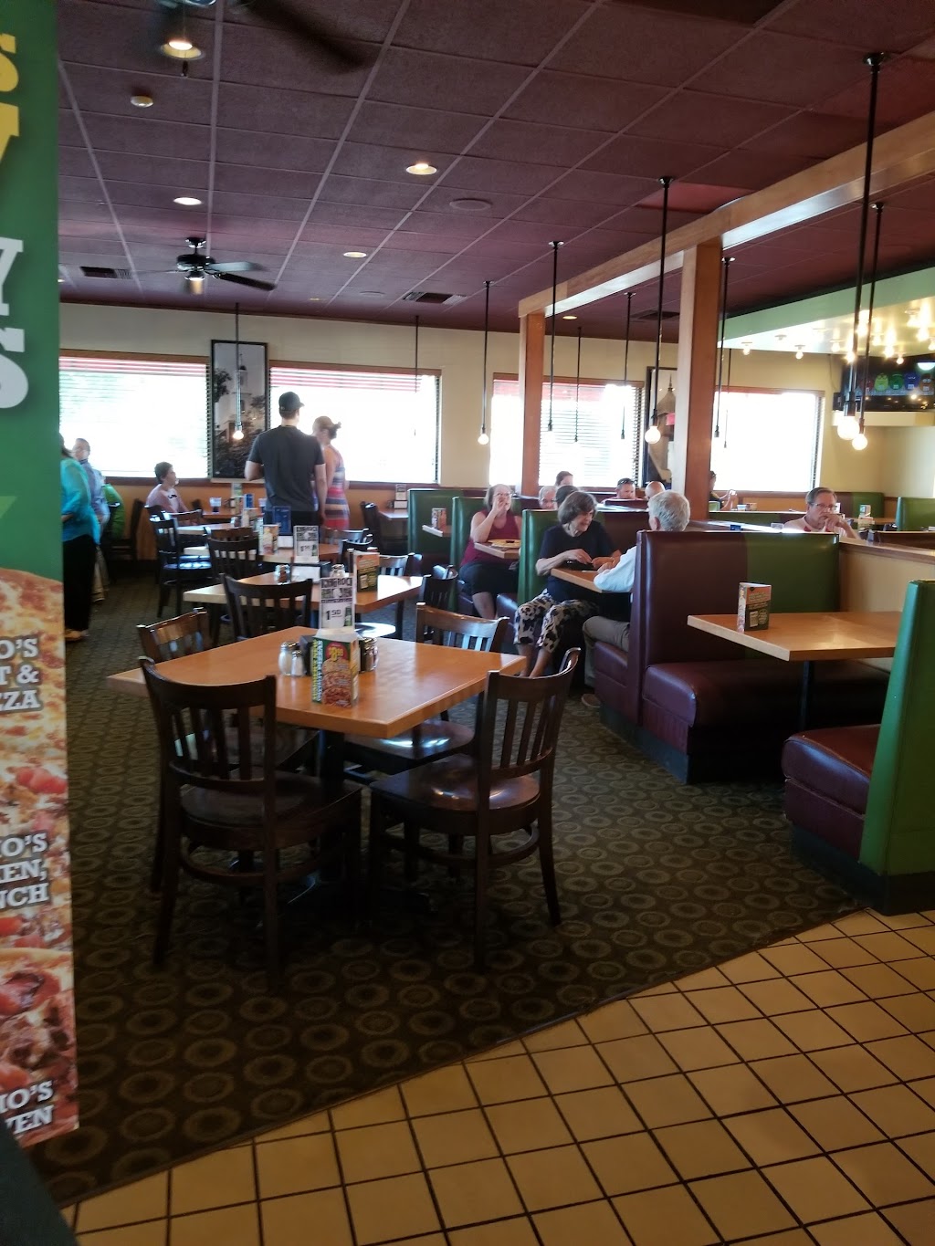 Mazzios Italian Eatery | meal delivery | 624 W 6th Ave, Stillwater, OK 74074, USA | 4053722222 OR +1 405-372-2222