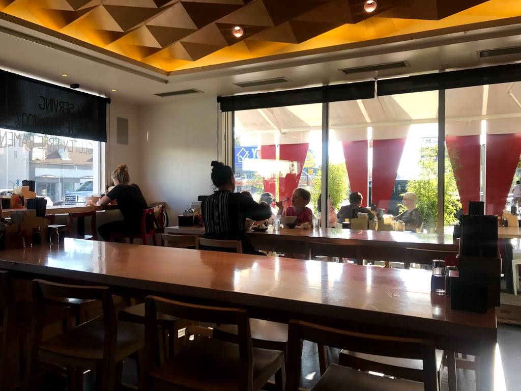 Tatsu Ramen | restaurant | 7111 Melrose Ave, Los Angeles, CA 90046, USA | 3237471388 OR +1 323-747-1388