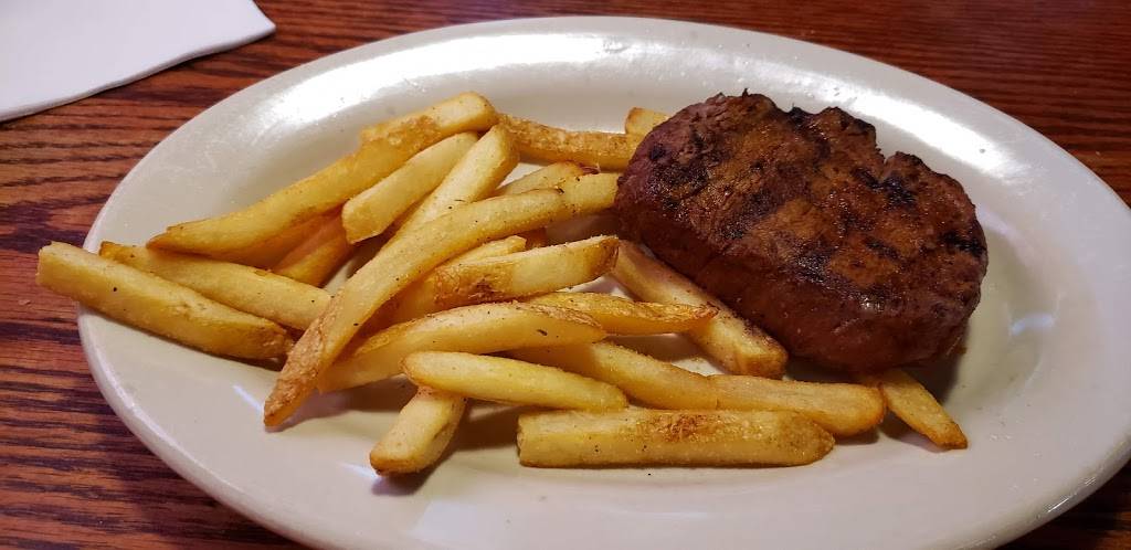 Texas Steakhouse & Saloon | restaurant | 5093 Fayetteville Rd, Lumberton, NC 28358, USA | 9107398918 OR +1 910-739-8918