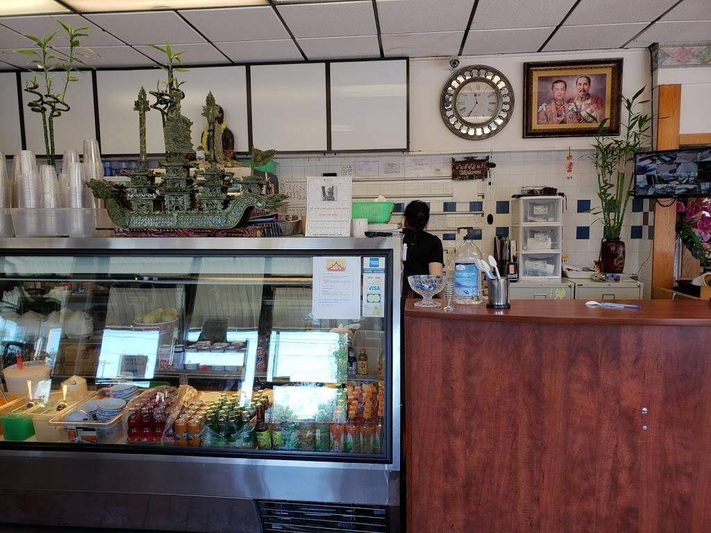 Bangkok Thai Deli | restaurant | 333 University Ave W, St Paul, MN 55103, USA | 6512244300 OR +1 651-224-4300