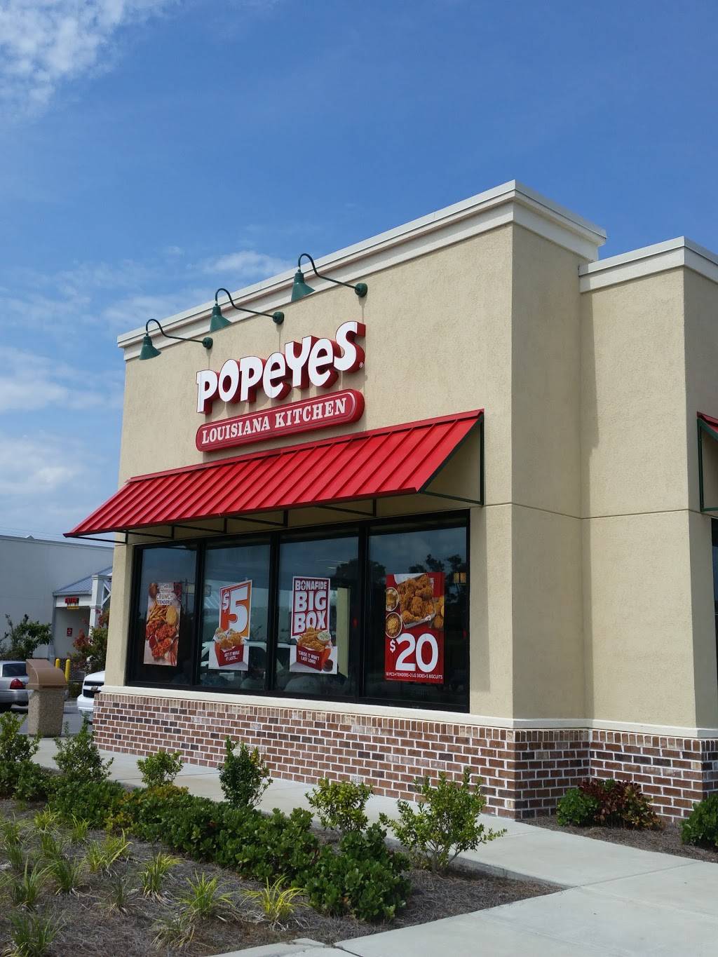 Popeyes Louisiana Kitchen | restaurant | 5910 S Kings Hwy, Myrtle Beach, SC 29575, USA | 8438390050 OR +1 843-839-0050