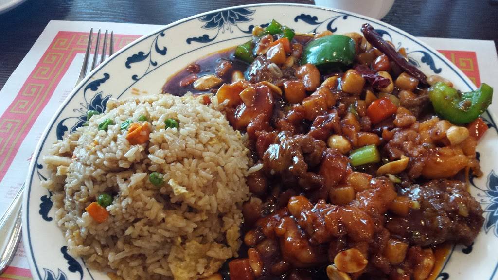 A 8 | restaurant | 214 W State St, Williamsburg, IA 52361, USA | 3196688888 OR +1 319-668-8888