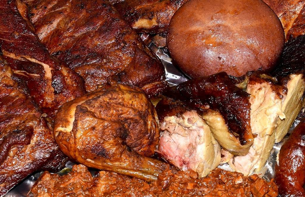 Moores 3 Star Barbecue | restaurant | 9701 NE 23rd St, Oklahoma City, OK 73141, USA | 4059875085 OR +1 405-987-5085