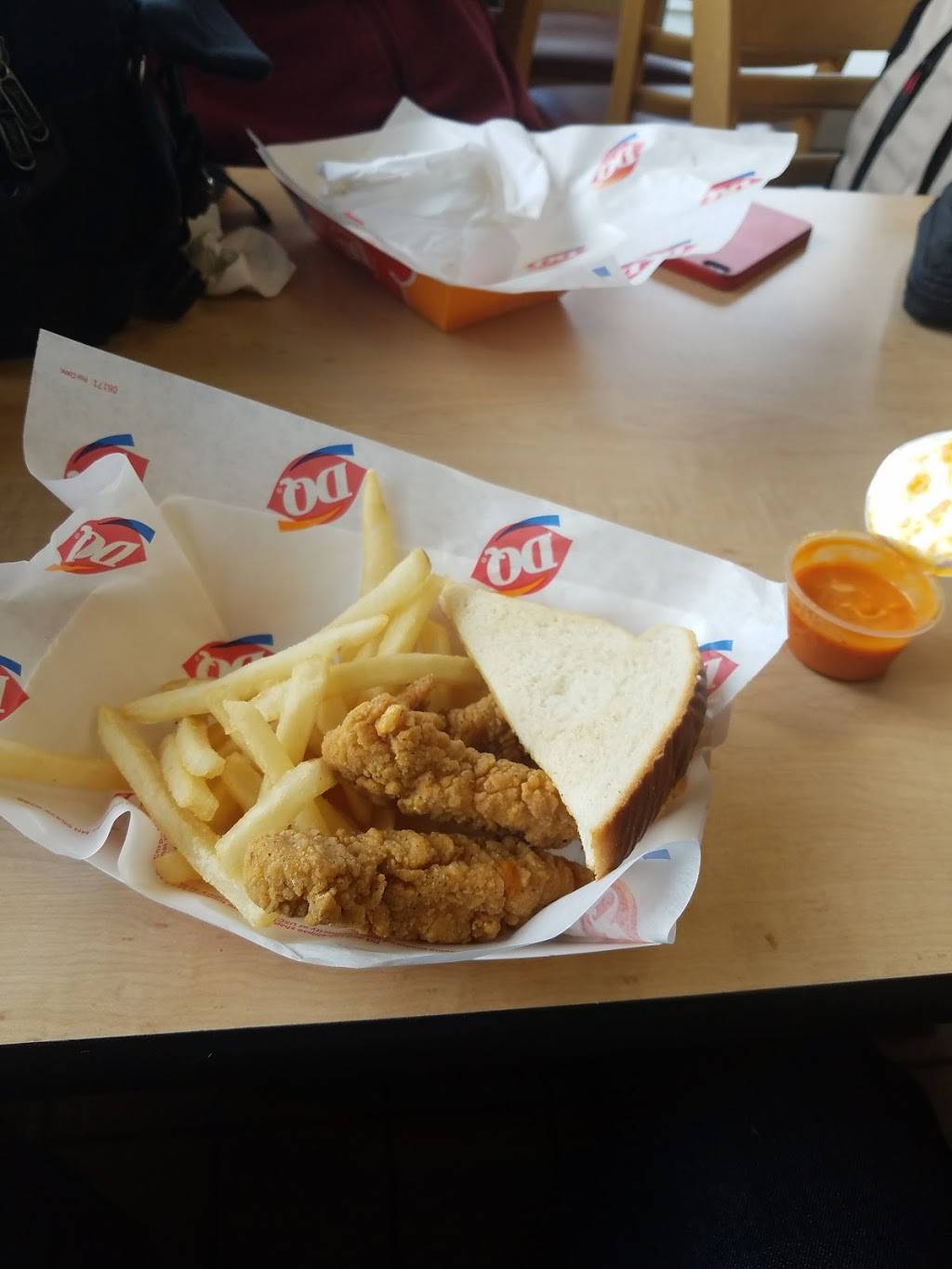 Dairy Queen Grill & Chill | restaurant | 930 Baldwin Plaza Drive, Baldwin, WI 54002, USA | 7156842114 OR +1 715-684-2114