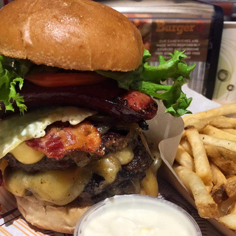 BurgerQ | restaurant | 8970 SW 72nd Pl, Miami, FL 33156, USA | 7865773480 OR +1 786-577-3480