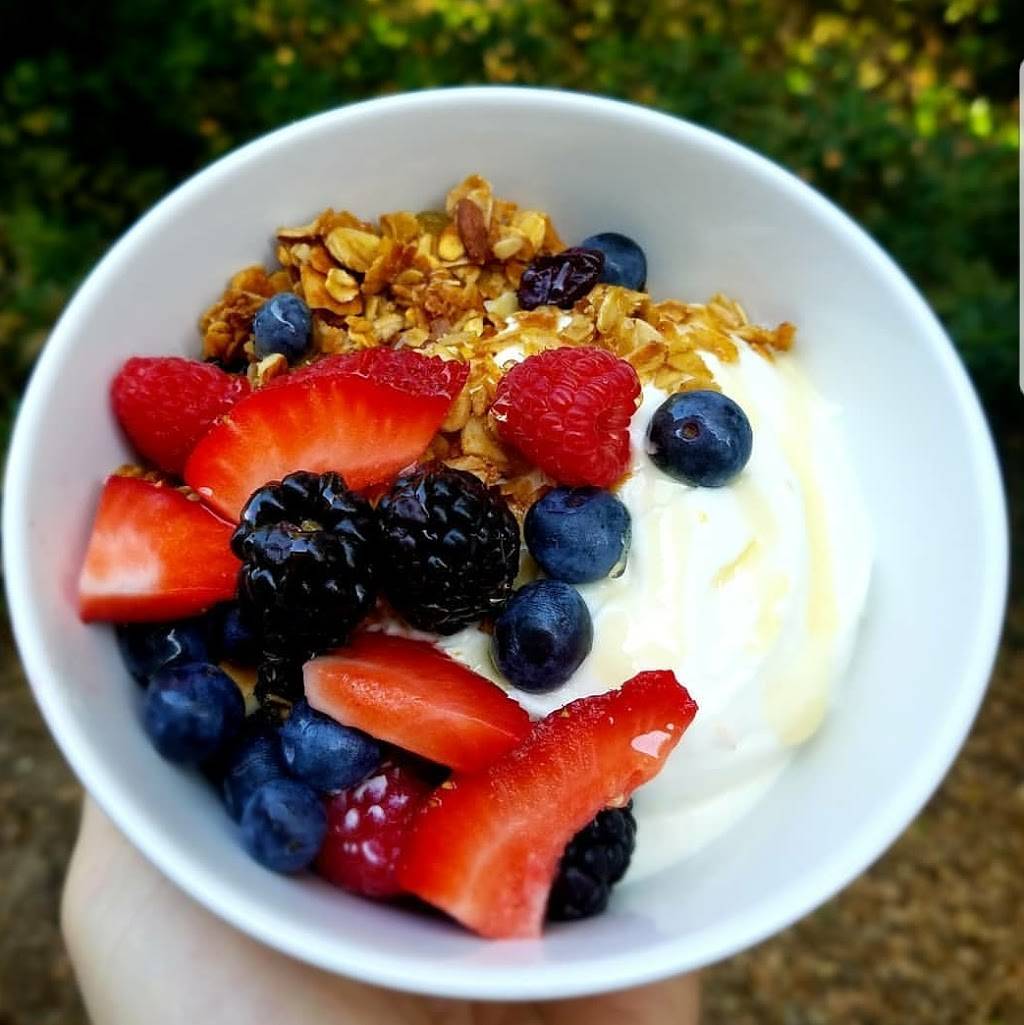 Julians Patisserie and Cafe | bakery | 6610 Folsom-Auburn Rd #7, Folsom, CA 95630, USA | 9169364735 OR +1 916-936-4735