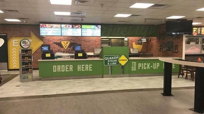 Quaker Steak & Lube | restaurant | 2510 Burr St, Gary, IN 46406, USA | 2198453721 OR +1 219-845-3721